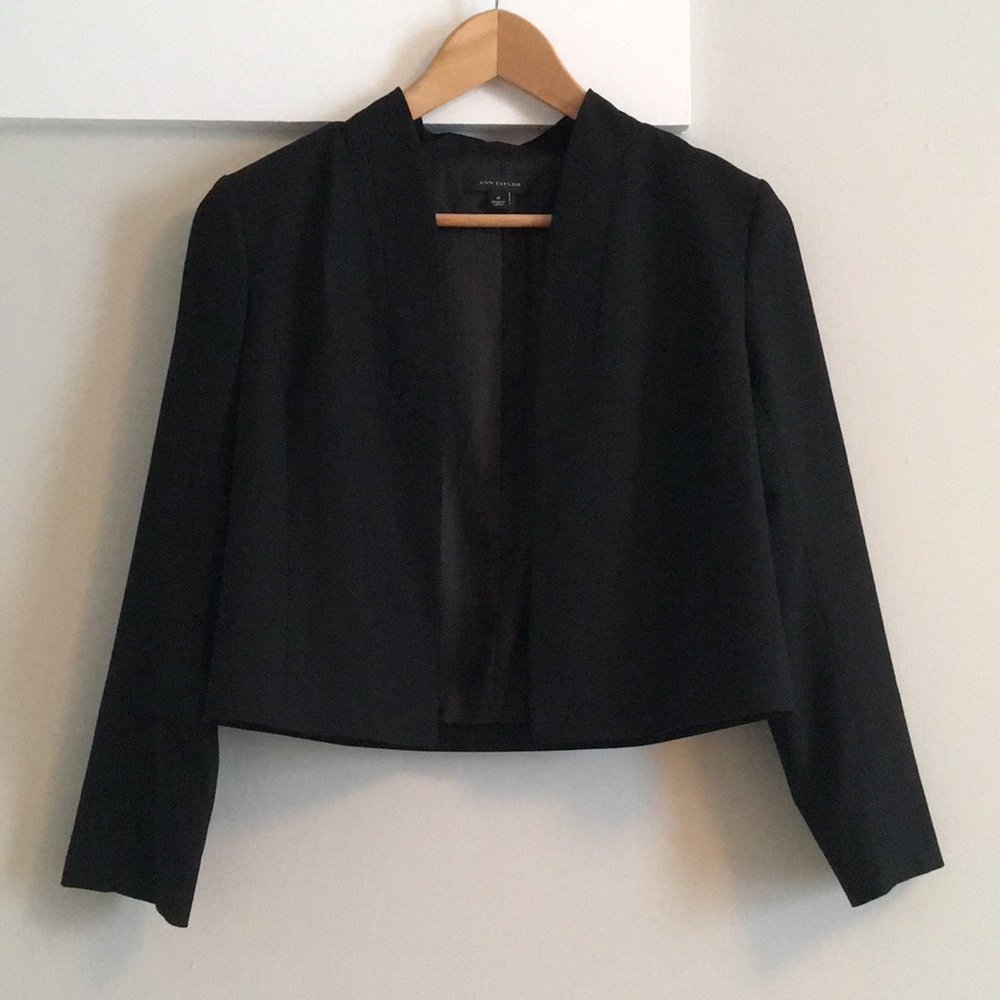 ANN TAYLOR black blazer